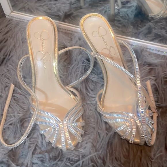 gold diamond heels - Picture 2 of 3